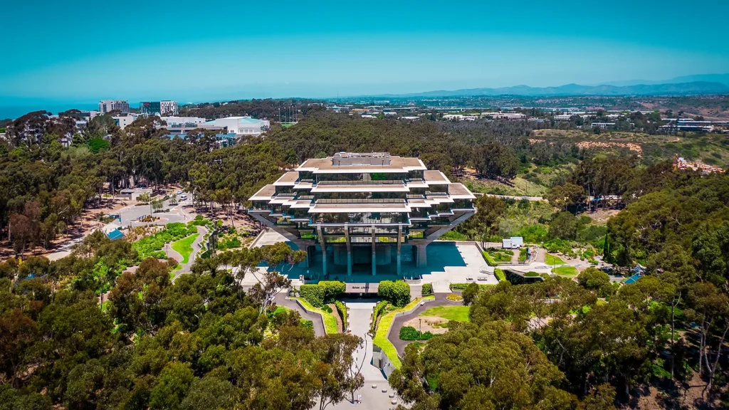 The modern tiered Geisel Library stands out among the trees for a perfect stop on your La Jolla itinerary.